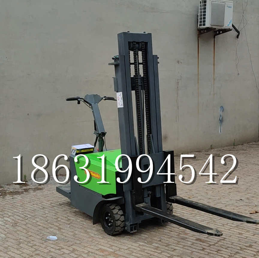 长沙市优程全电动叉车插腿式堆高车液压装卸车1.5吨升高小型站驾式铲车